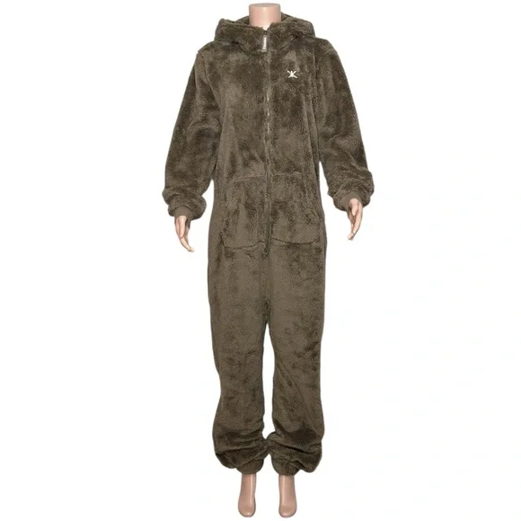 ONEPIECE Puppy Sherpa Jumpsuit, Taupe, Medium